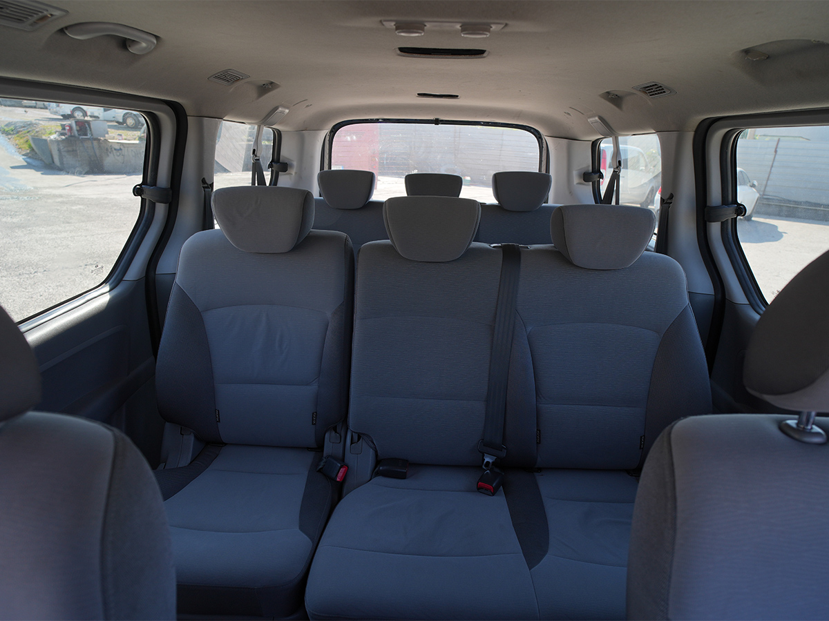 
								Hyundai H1 full									
