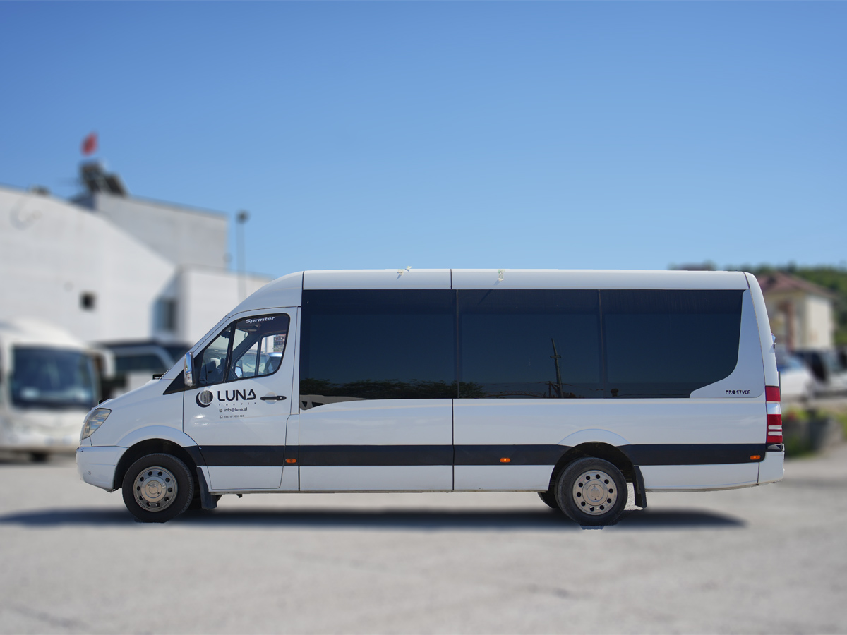 
								Mercedes Benz Sprinter full									