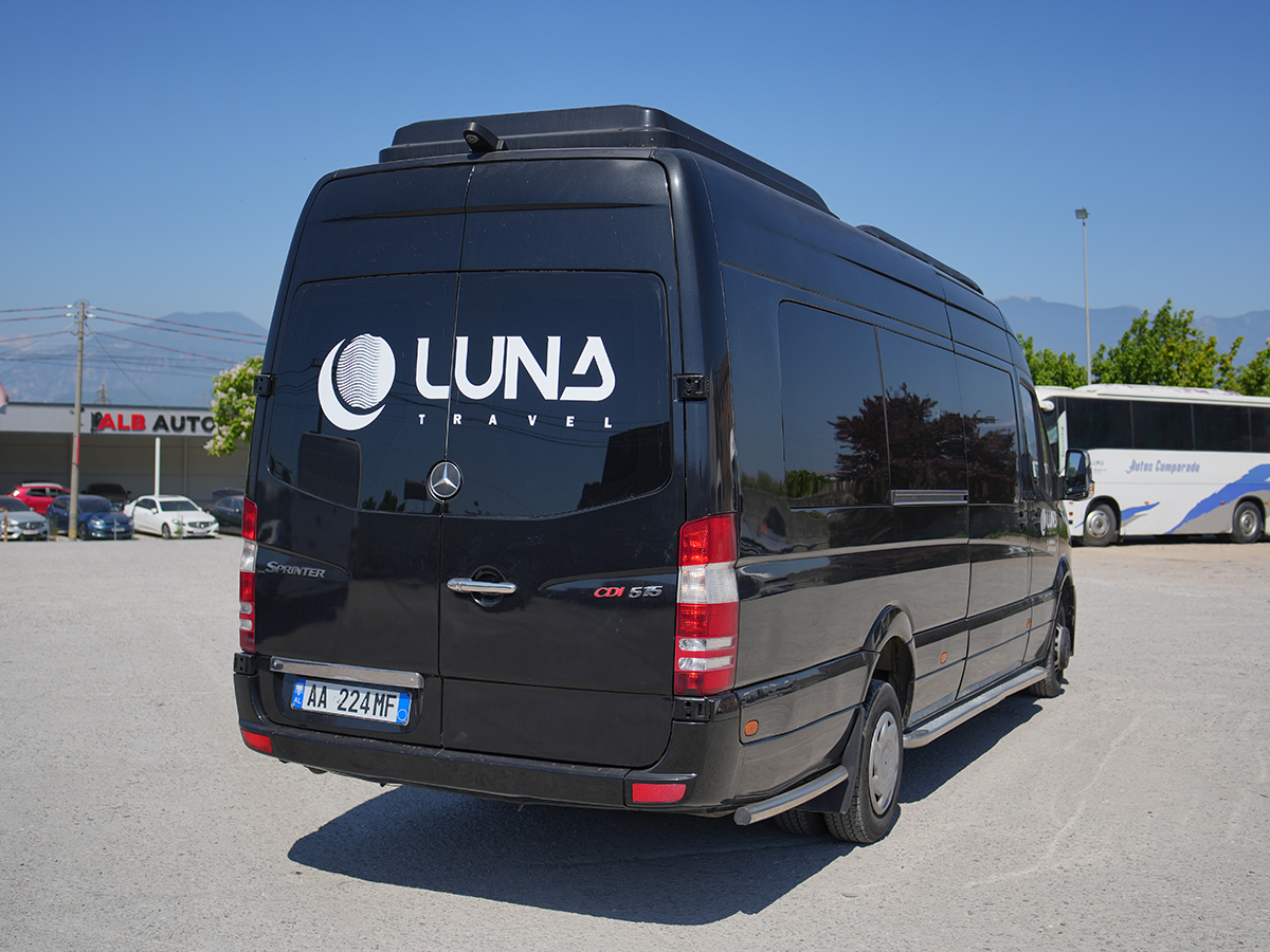 
								Mercedes-Benz Sprinter full									