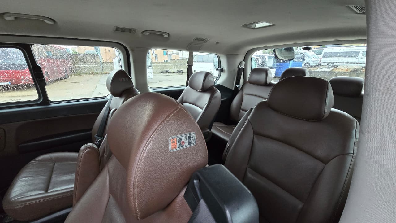 
								Hyundai Grand Starex 2018, 8+1 full									