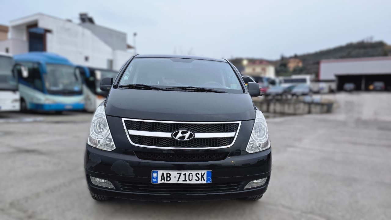 
								Hyundai Grand Starex | 2012 | 8+1 full									