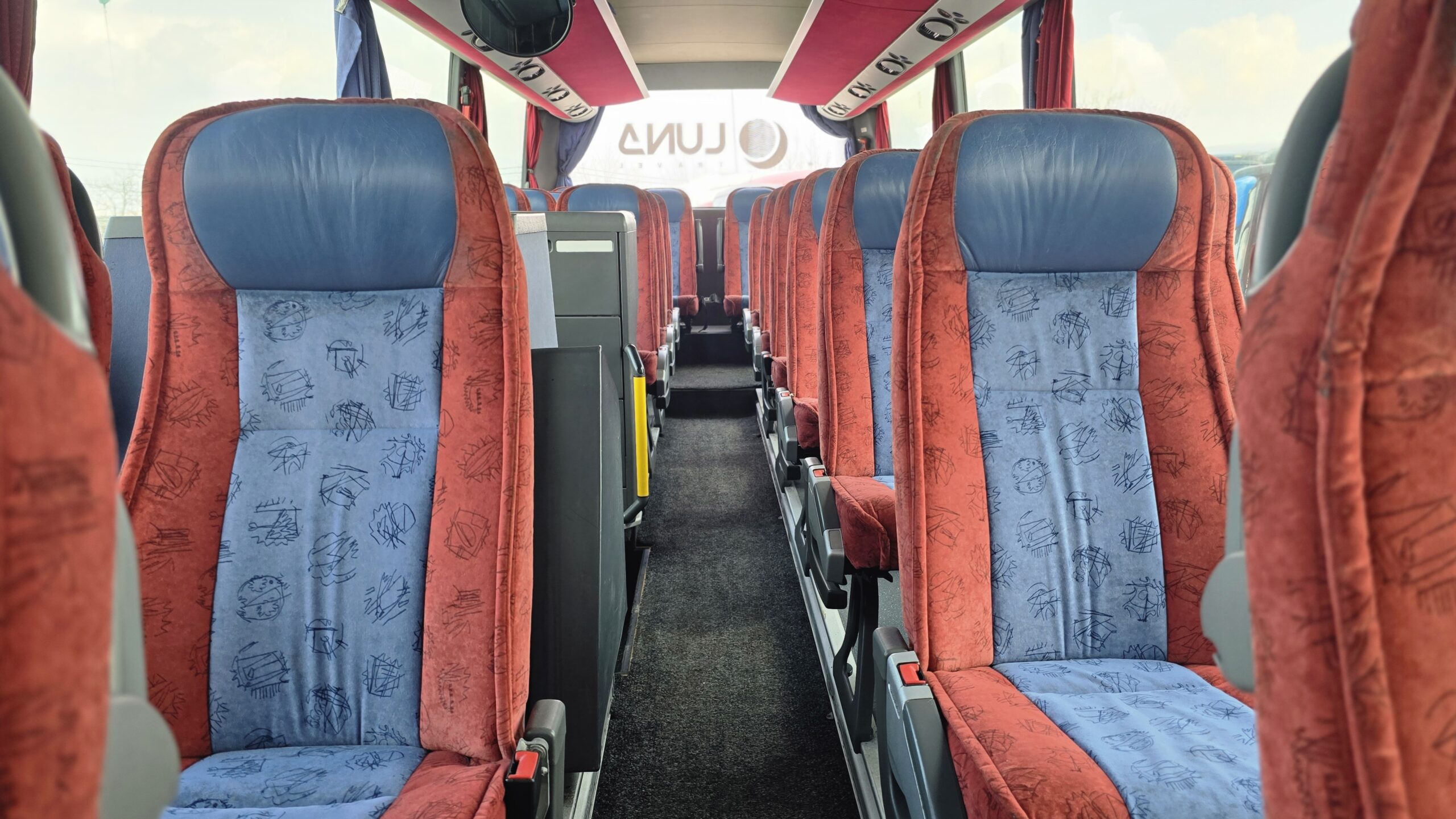 
								Setra | 2004 | 38+1 full									