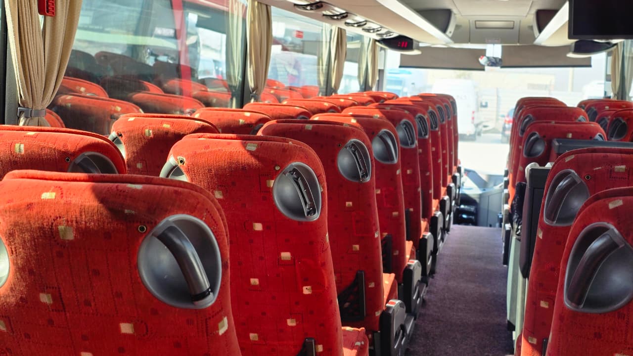 
								Setra | 2008 | 53+1 full									