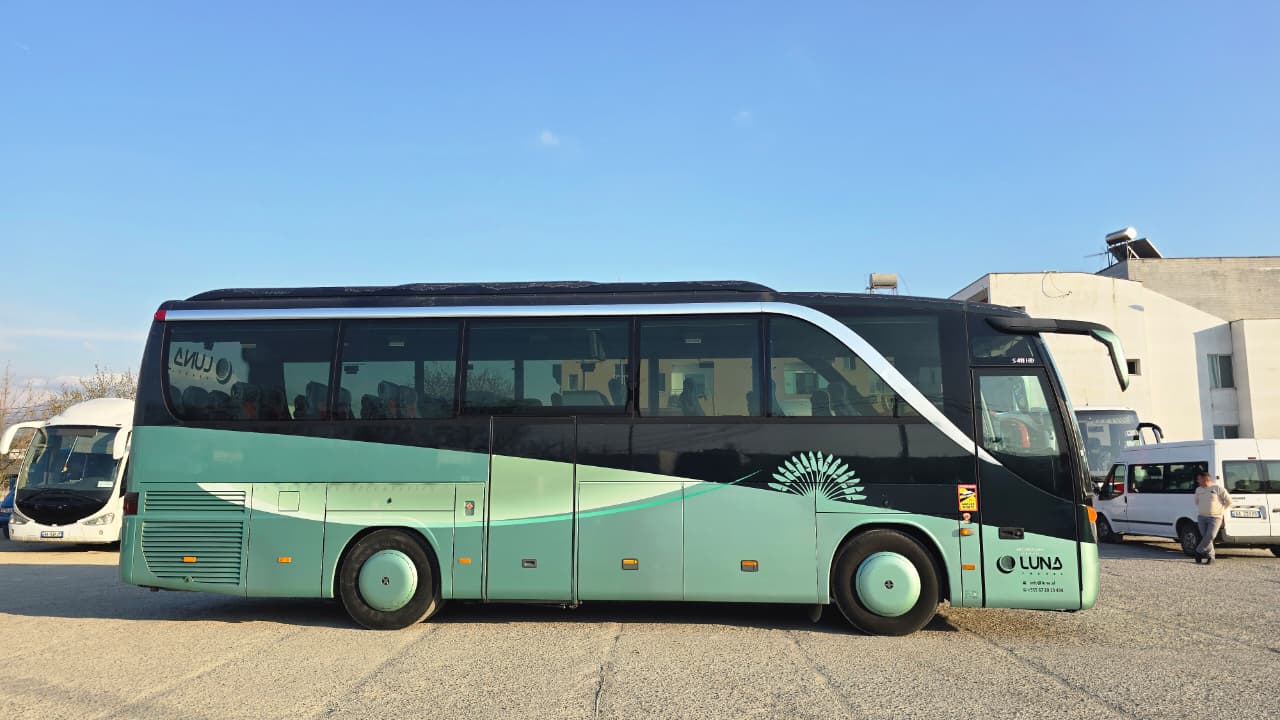 
								Setra | 2005 | 38+1 full									